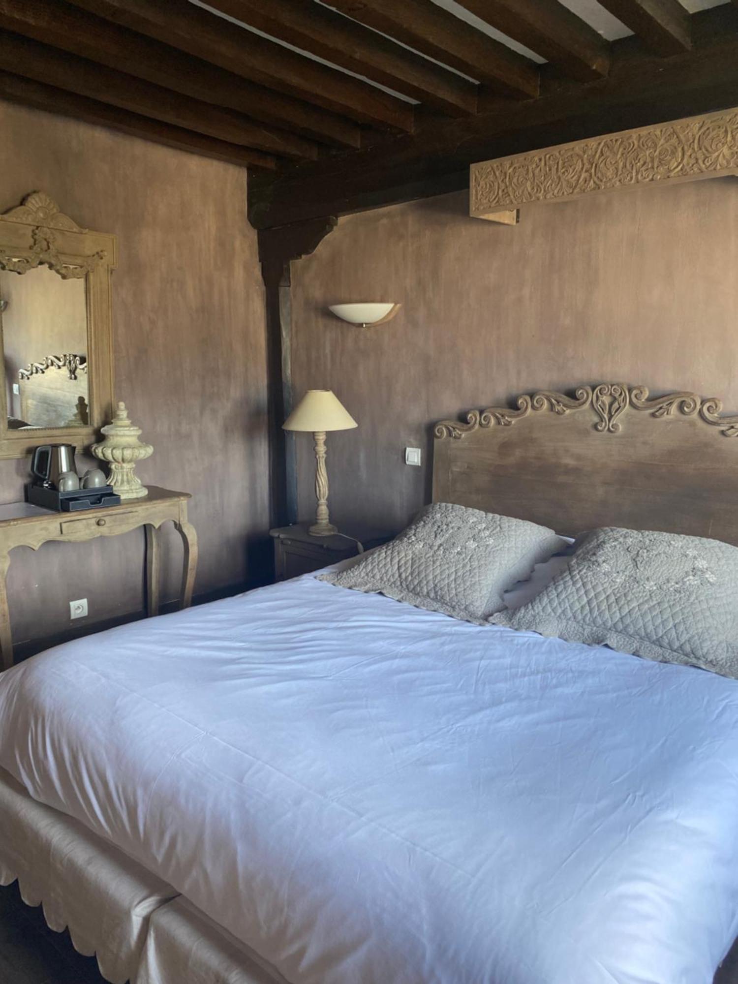 Hotel De La Tour Châtillon-sur-Chalaronne Екстериор снимка