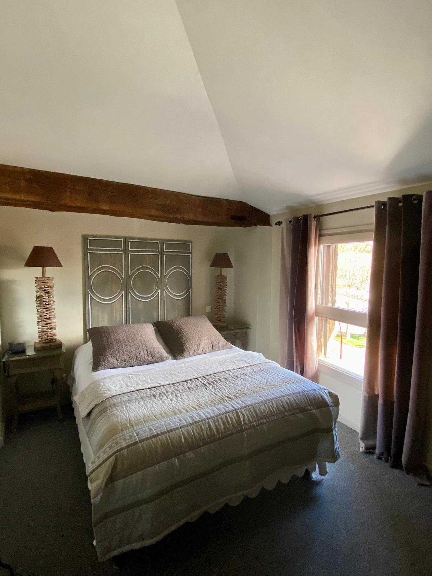 Hotel De La Tour Châtillon-sur-Chalaronne Екстериор снимка