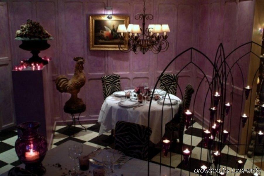Hotel De La Tour Châtillon-sur-Chalaronne Екстериор снимка